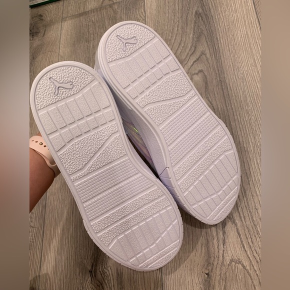 New💗🆕Puma Cali star iris Jr Sneaker - White Junior size 5.5 - Picture 6 of 10